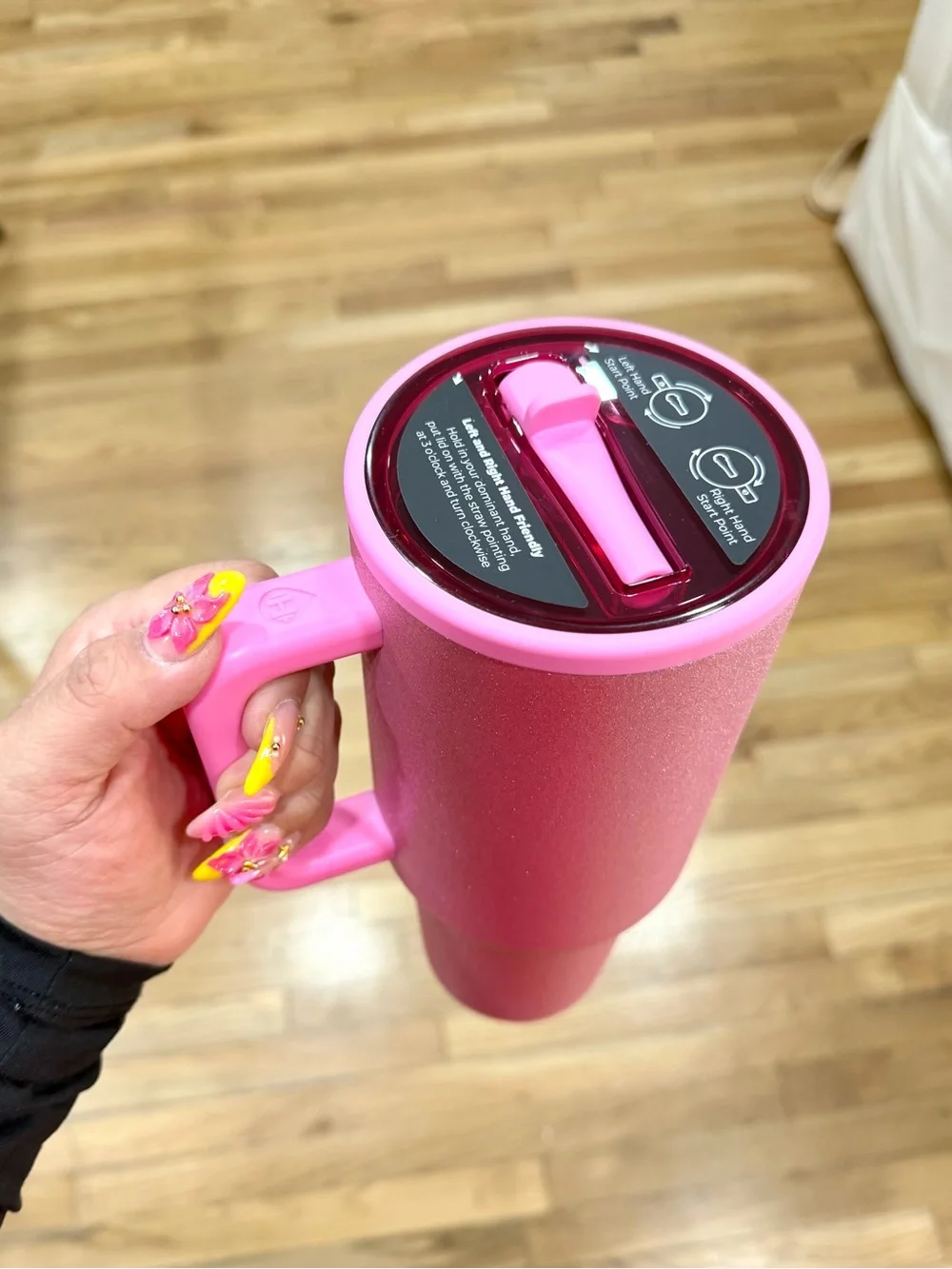 🦋HydroJug Traveler  Pretty in Pink 40 oz